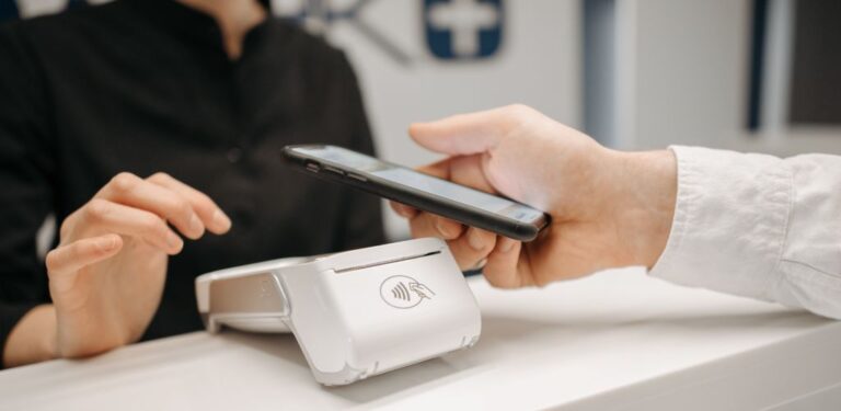 Brisbane Tow Truck Prices & The Regulations You Should Know: WeTow Brisbane Tow Truck Prices & The Regulations You Should Know: WeTow